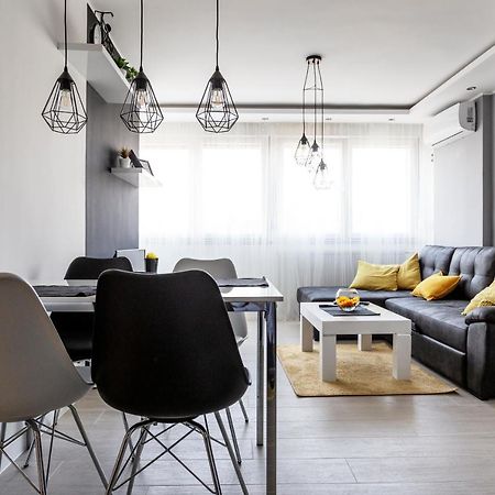 Park Apartment Νόβι Σαντ Εξωτερικό φωτογραφία